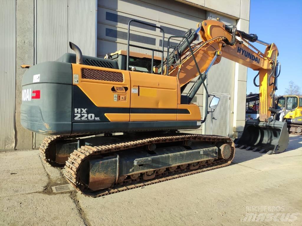 Hyundai HX220NL Εκσκαφείς με ερπύστριες