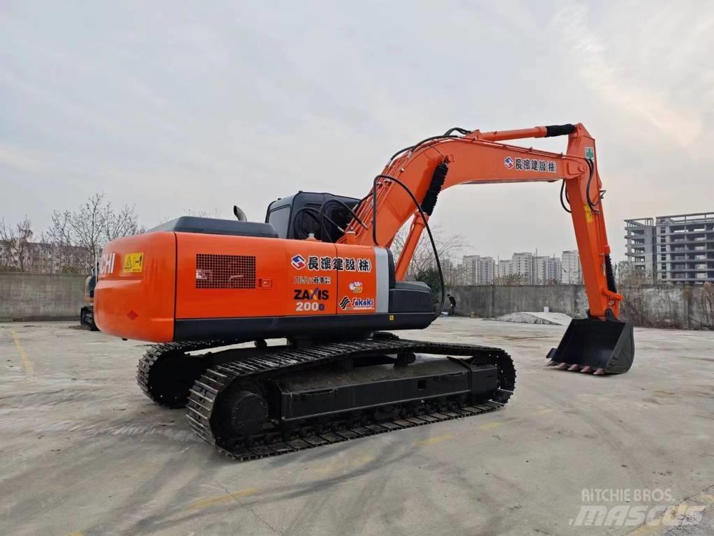 Hitachi ZX 200-6 Εκσκαφείς με ερπύστριες