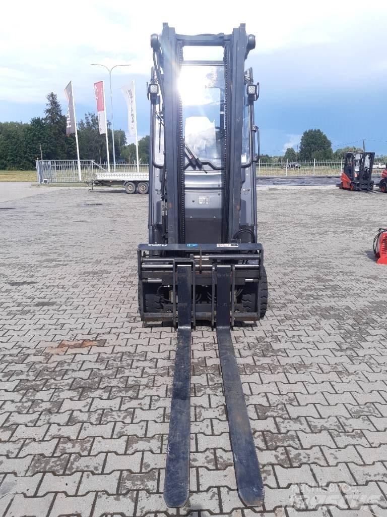 Linde E30HL Ηλεκτρικά περονοφόρα ανυψωτικά κλαρκ