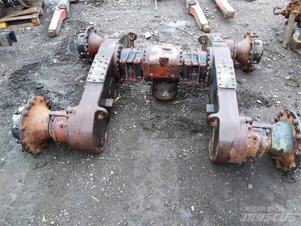Valmet 901 Μετάδοση