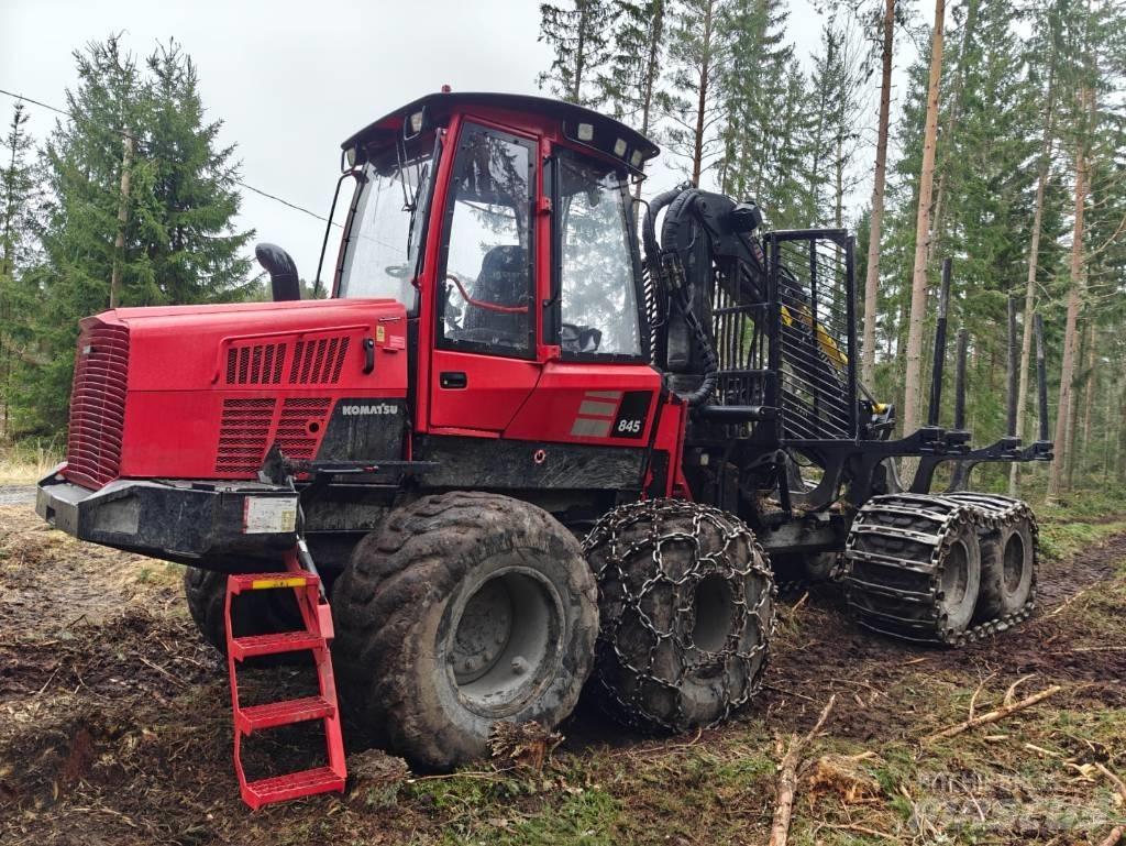 Komatsu 845 Μεταφορείς ξυλείας