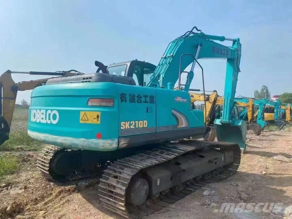Kobelco SK 210 D Εκσκαφείς με ερπύστριες