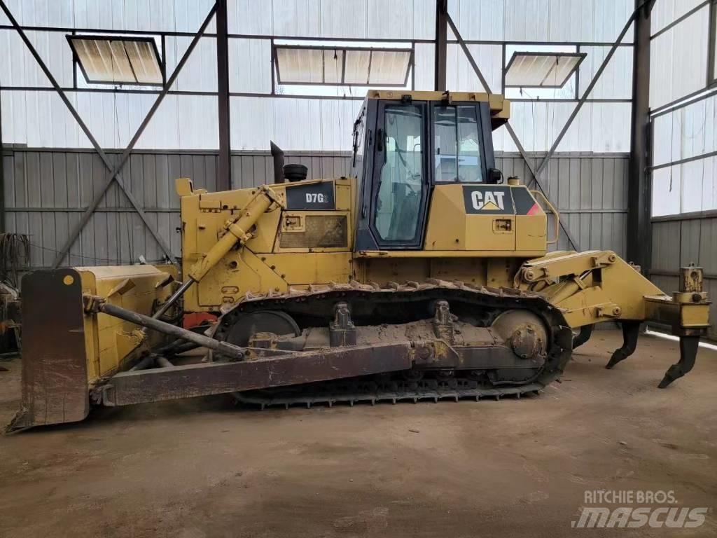 CAT D 7 G2 Μπουλντόζες με ερπύστριες