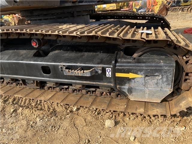 Hitachi ZX210 Εκσκαφείς με ερπύστριες