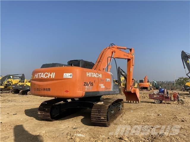 Hitachi ZX210 Εκσκαφείς με ερπύστριες