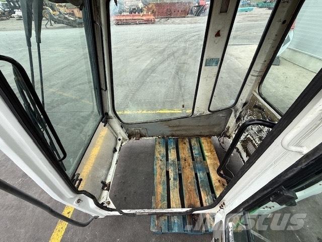 Liebherr CAB SERIE B Καμπίνες και εσωτερικό