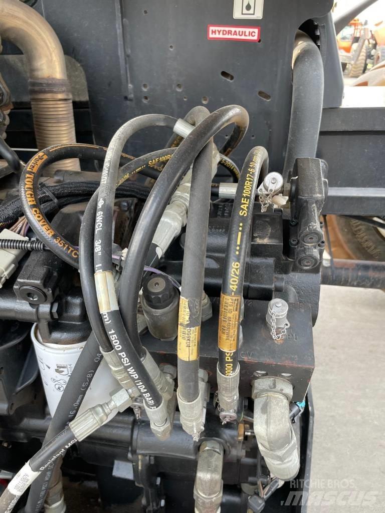 JLG 1255A Τηλεσκοπικοί ανυψωτές