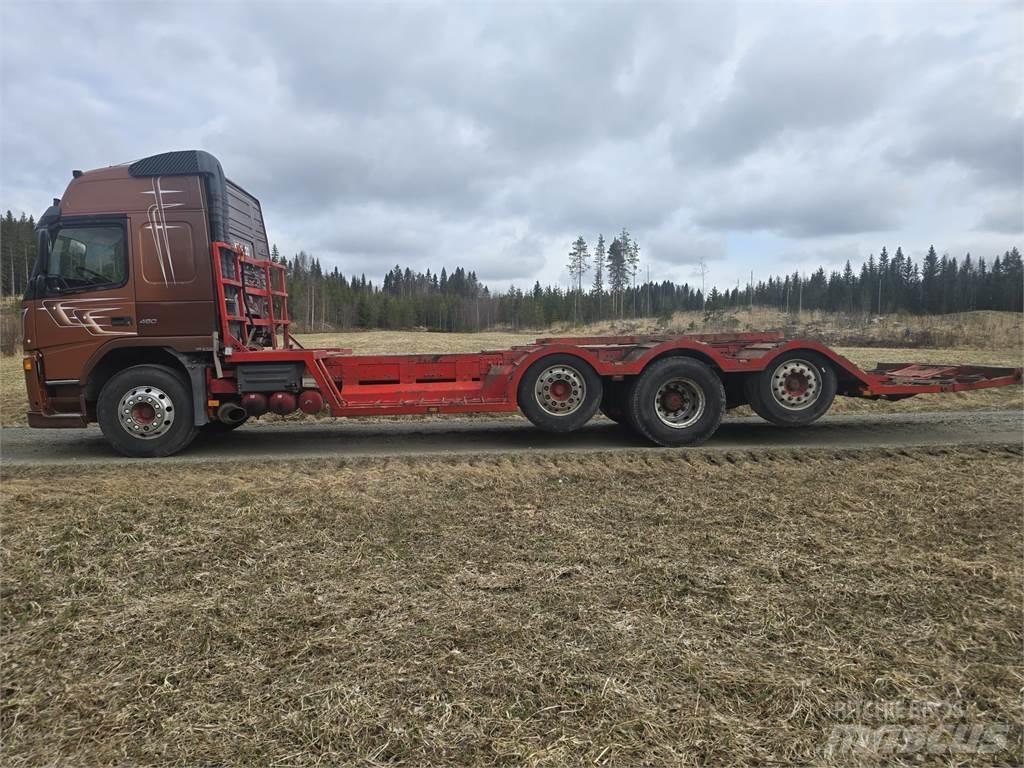Volvo FM12 8x2 Φορτηγά μεταφοράς δασικών μηχανημάτων