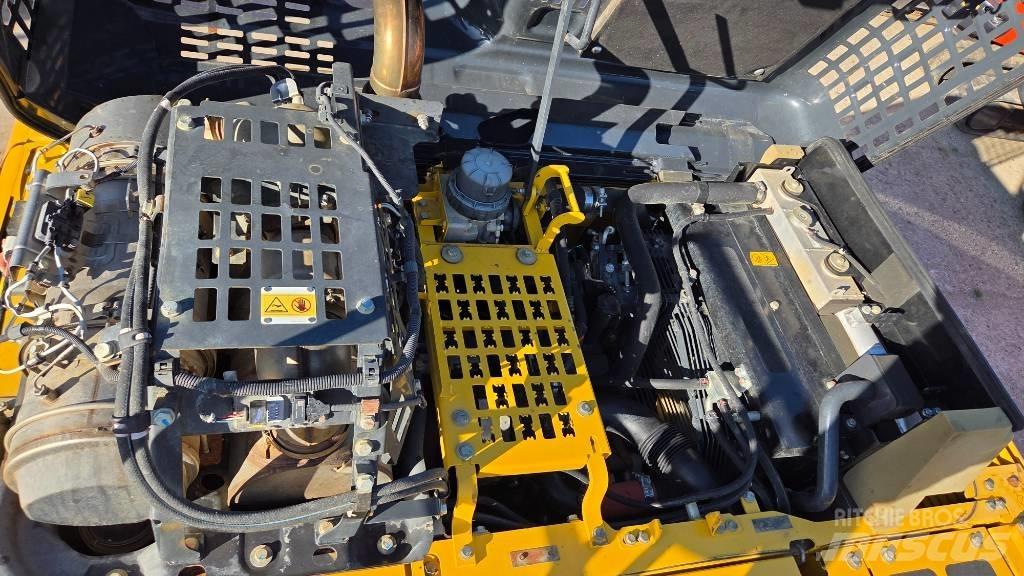 Komatsu PC 210 Εκσκαφείς με ερπύστριες