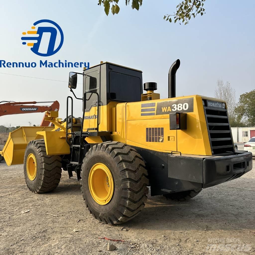 Komatsu WA380 Φορτωτές με λάστιχα (Τροχοφόροι)