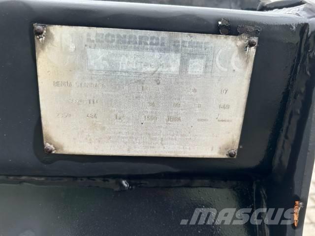 Volvo Bak Κουβάδες