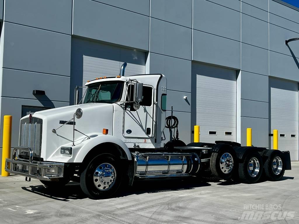 Kenworth T 800 Τράκτορες