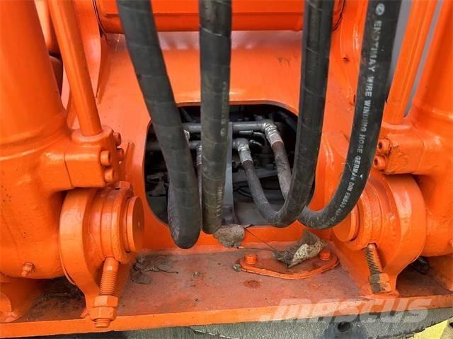 Hitachi EX100 Εκσκαφείς με ερπύστριες