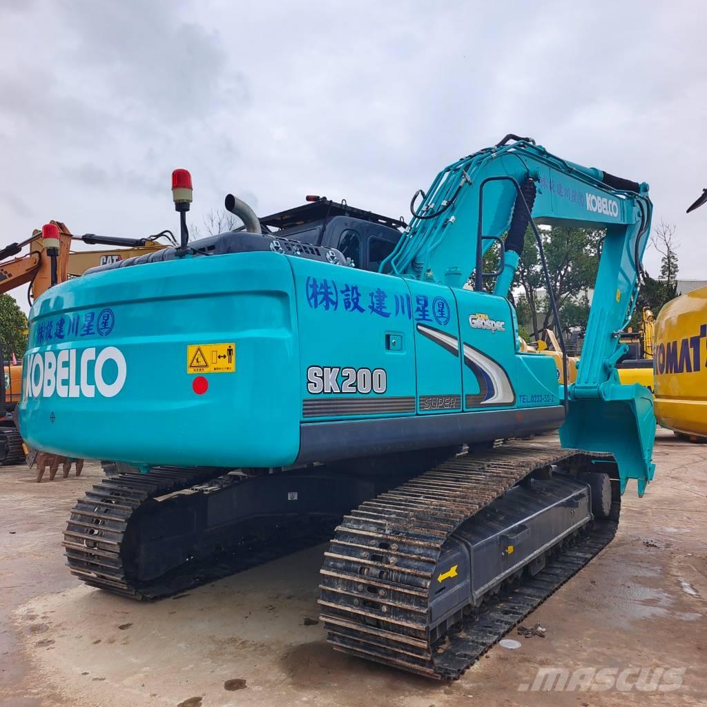 Kobelco SK 200-8 Εκσκαφείς με ερπύστριες