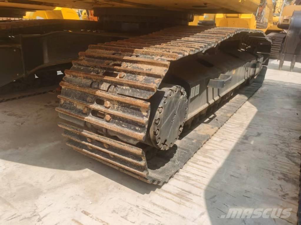 Komatsu PC 200-8 Εκσκαφείς με ερπύστριες
