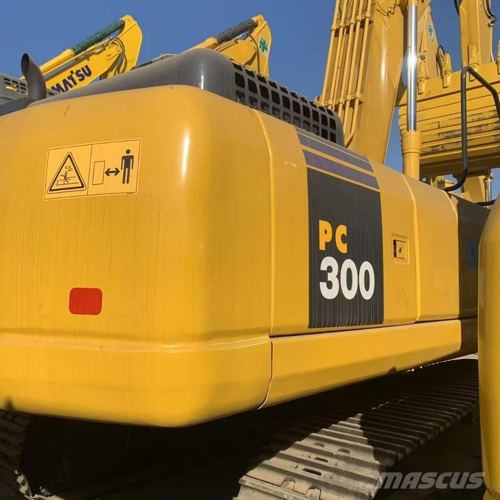 Komatsu PC 300-7 Εκσκαφείς με ερπύστριες