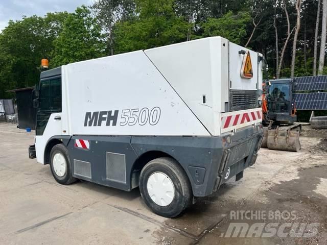 Schmidt MFH 5500 Σκούπες