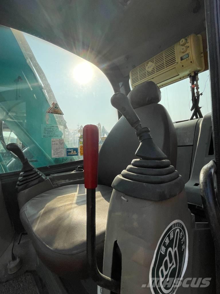 Kobelco SK 135 Εκσκαφείς με ερπύστριες