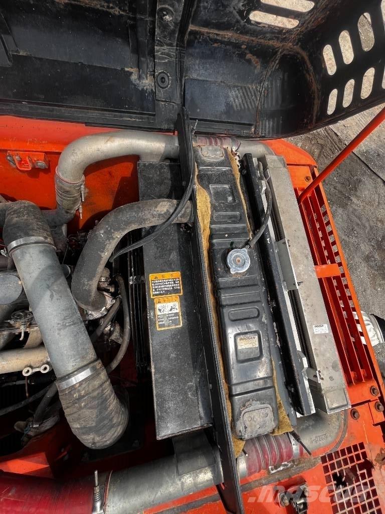 Doosan DH 225 LC-7 Εκσκαφείς με ερπύστριες