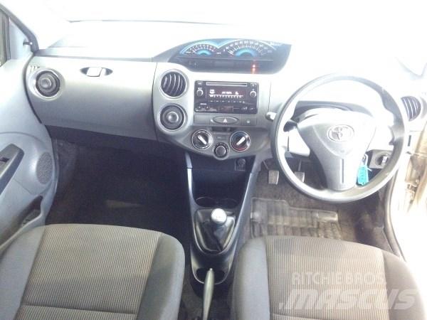 Toyota eitos Αυτοκίνητα