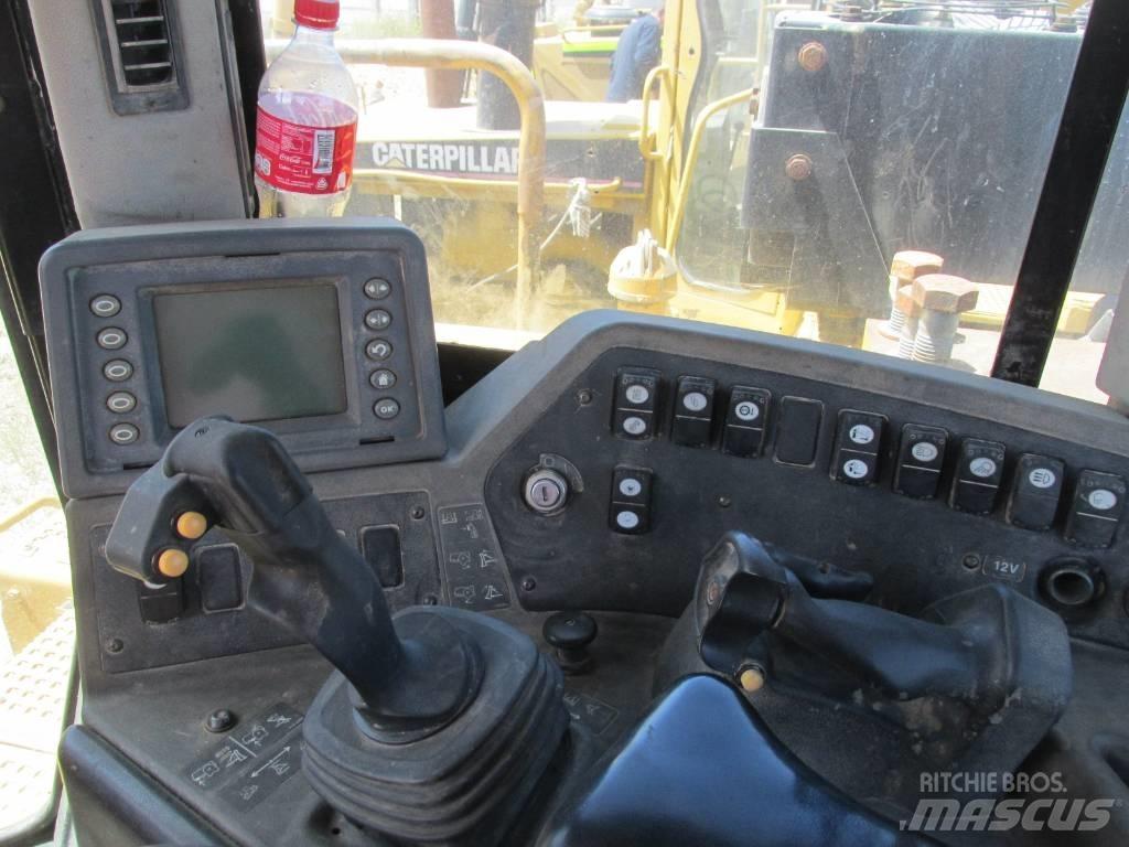 CAT D 9 T Μπουλντόζες με ερπύστριες