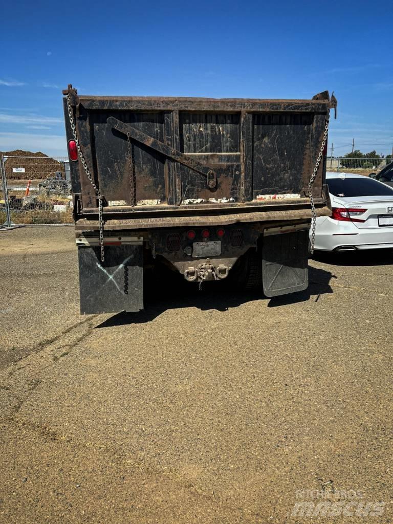 Ford F 650 Φορτηγά Ανατροπή