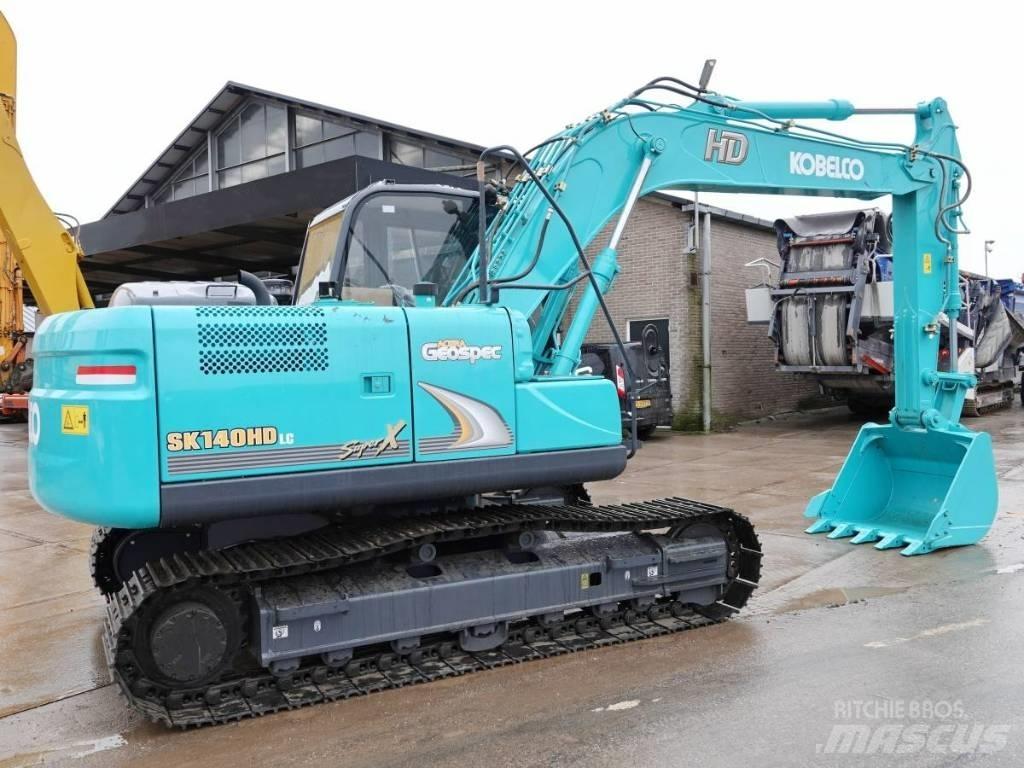 Kobelco SK 140 Εκσκαφείς με ερπύστριες