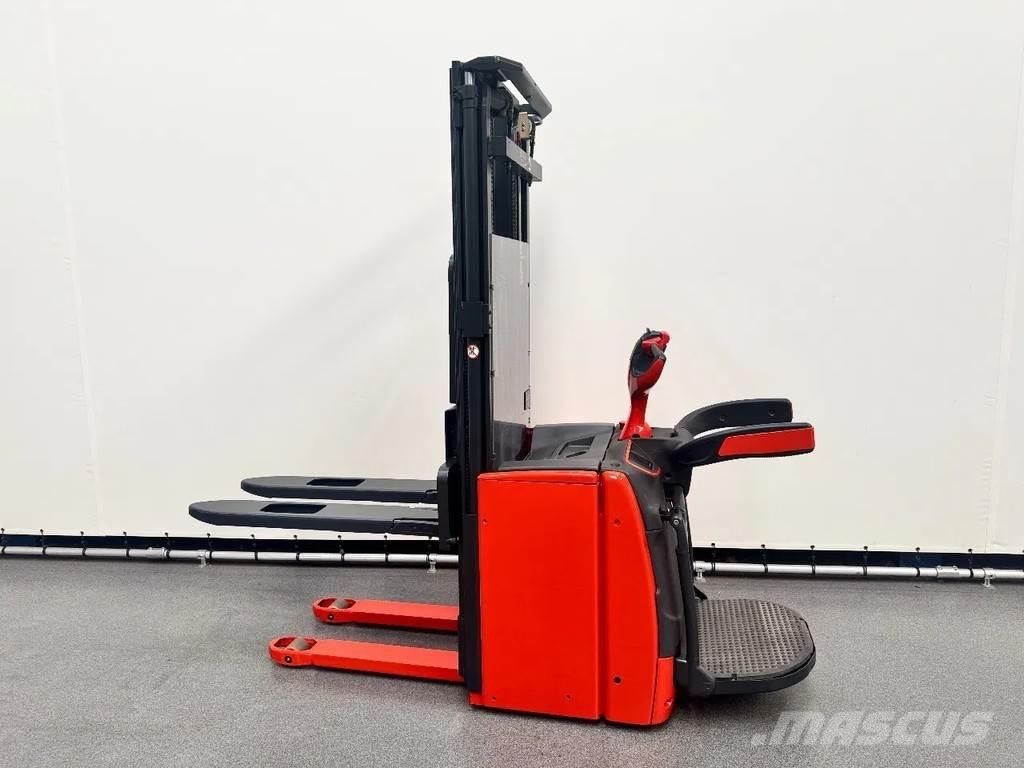 Linde L 16 AP Παλετοφόρα πεζού χειριστή με ιστό