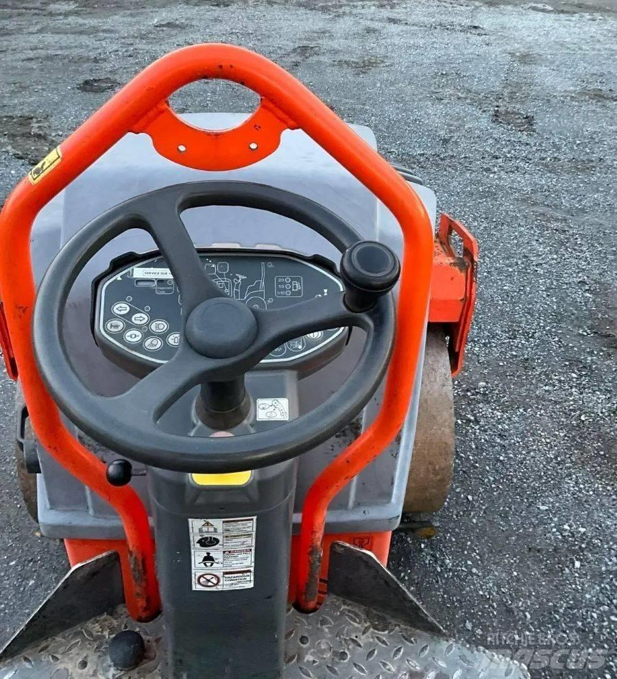 Hamm HD 12 VV Οδοστρωτήρες διπλού κυλίνδρου