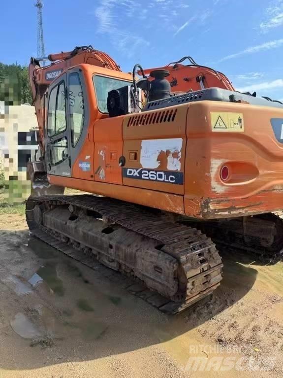 Doosan DX 260LC Εκσκαφείς με ερπύστριες