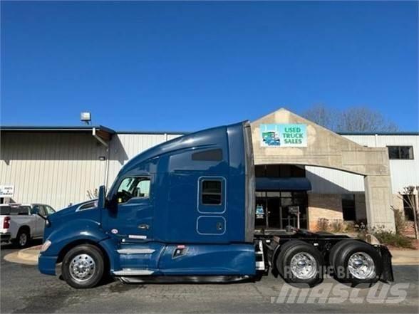 Kenworth T680 Τράκτορες
