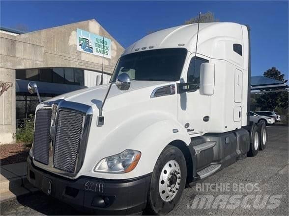 Kenworth T680 Τράκτορες