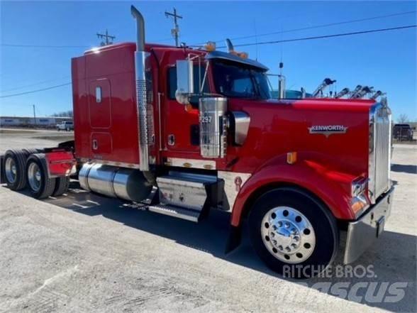 Kenworth W900L Τράκτορες