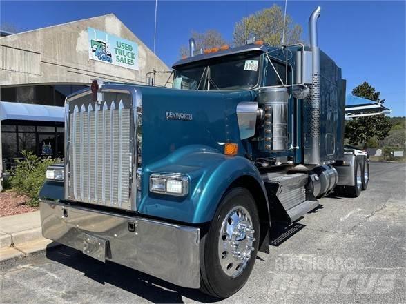 Kenworth W900L Τράκτορες