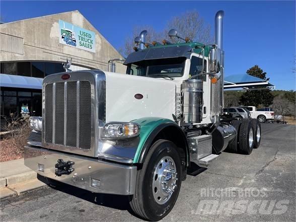 Peterbilt 389 Τράκτορες
