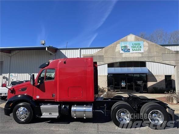 Peterbilt 587 Τράκτορες