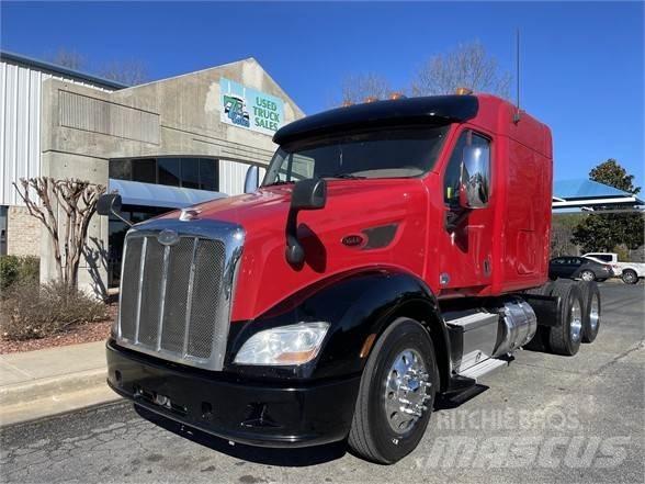 Peterbilt 587 Τράκτορες
