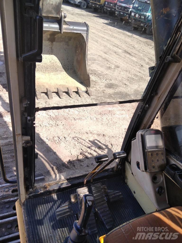 CAT 375 ME Εκσκαφείς με ερπύστριες