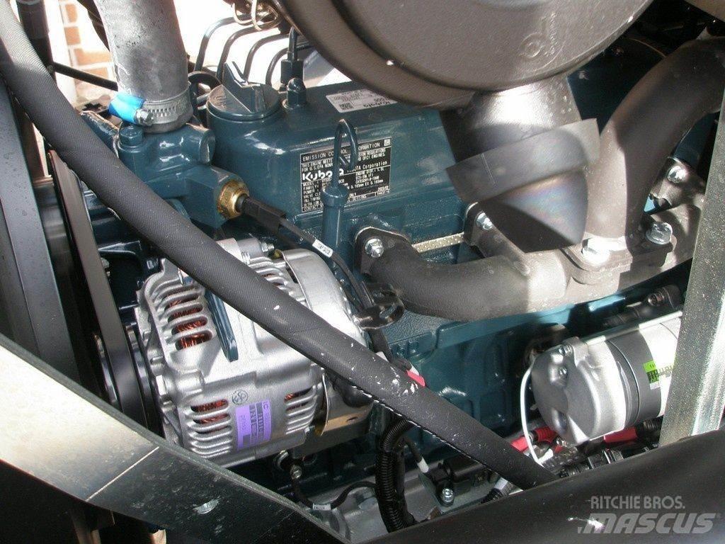 GiANT G2500 Μίνι φορτωτές