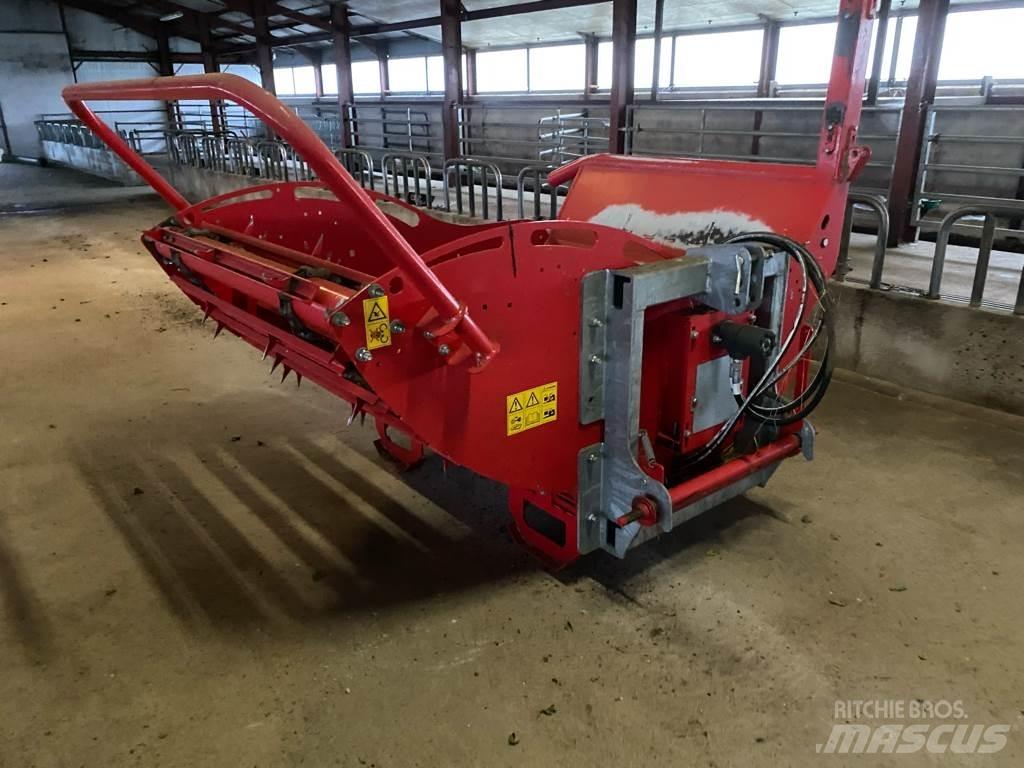 Silofarmer DB18 Τεμαχιστές, κόπτες και ξετυλιχτές δεμάτων