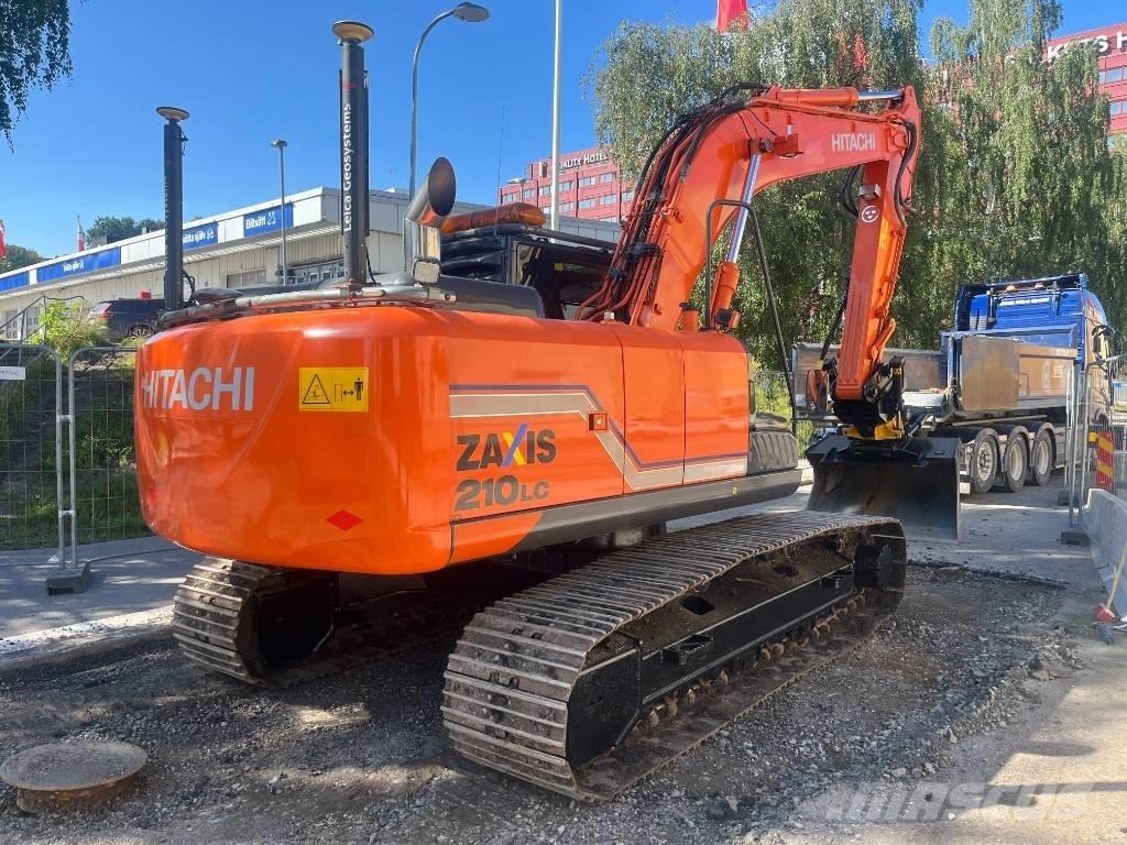 Hitachi ZX 210 Εκσκαφείς με ερπύστριες