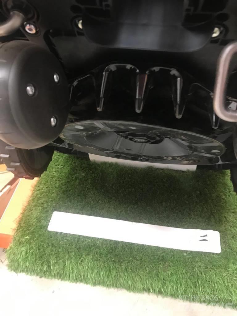Stihl IMOW 7 EVO Ρομποτικά Χορτοκοπτικά
