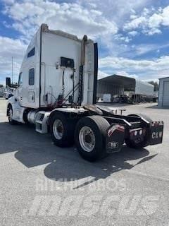 Kenworth T680 Τράκτορες