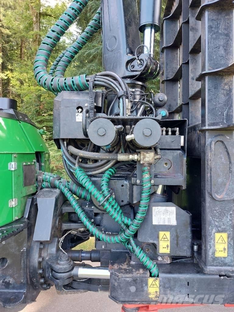 John Deere 1110G Μεταφορείς ξυλείας