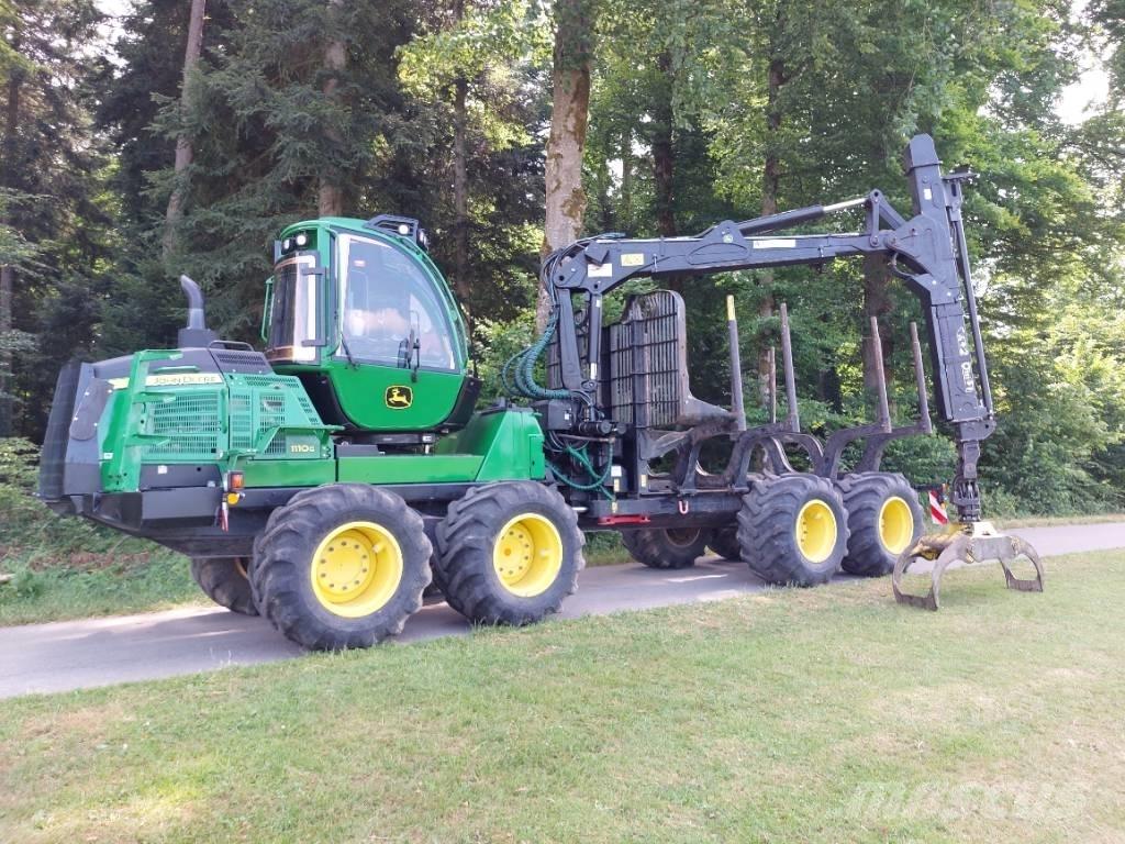 John Deere 1110G Μεταφορείς ξυλείας
