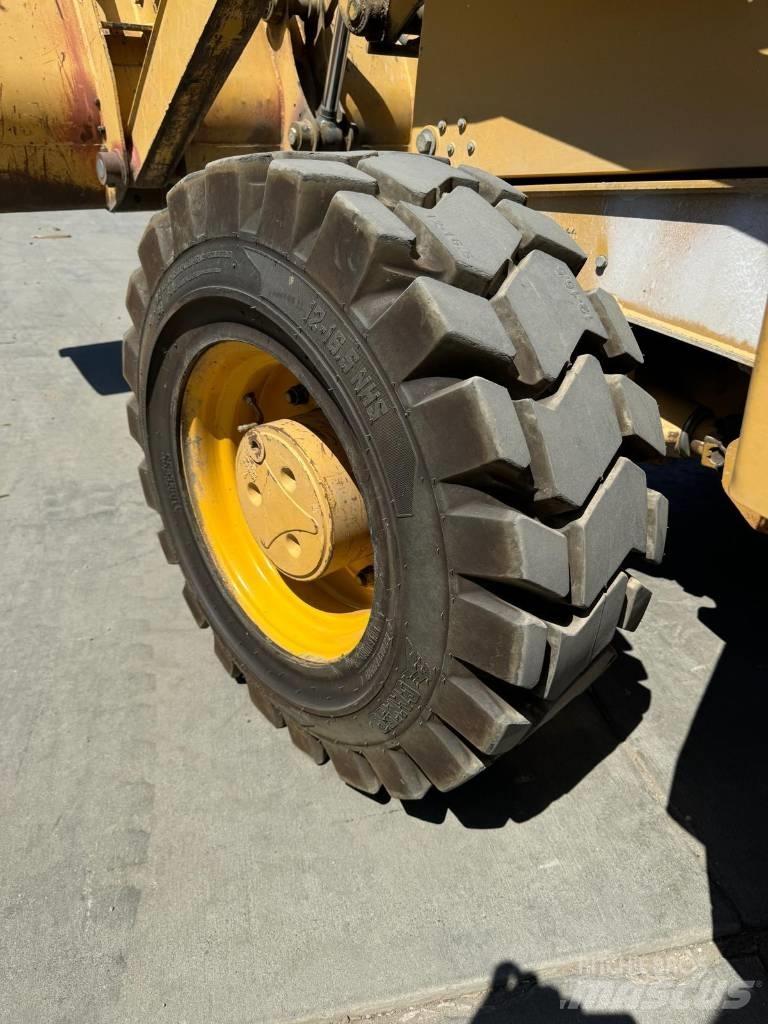 John Deere 310 G Εκσκαφείς Φορτωτές τύπου JCB