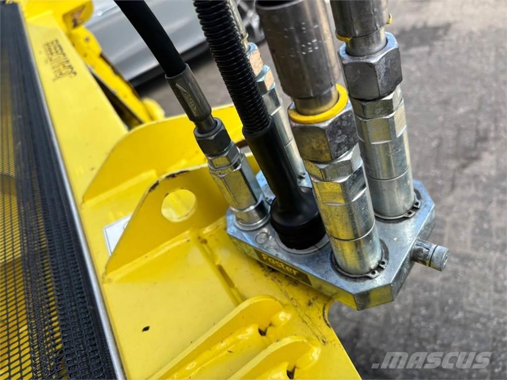 John Deere 30R Αξεσουάρ μηχανών σανού και χορτονομής