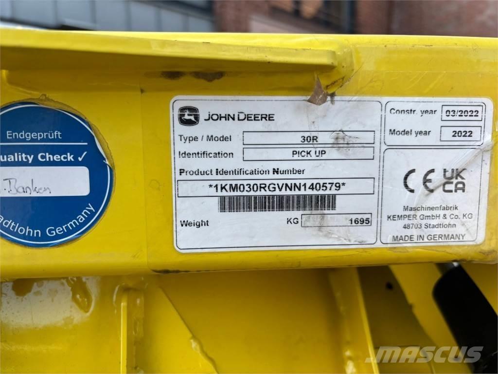 John Deere 30R Αξεσουάρ μηχανών σανού και χορτονομής