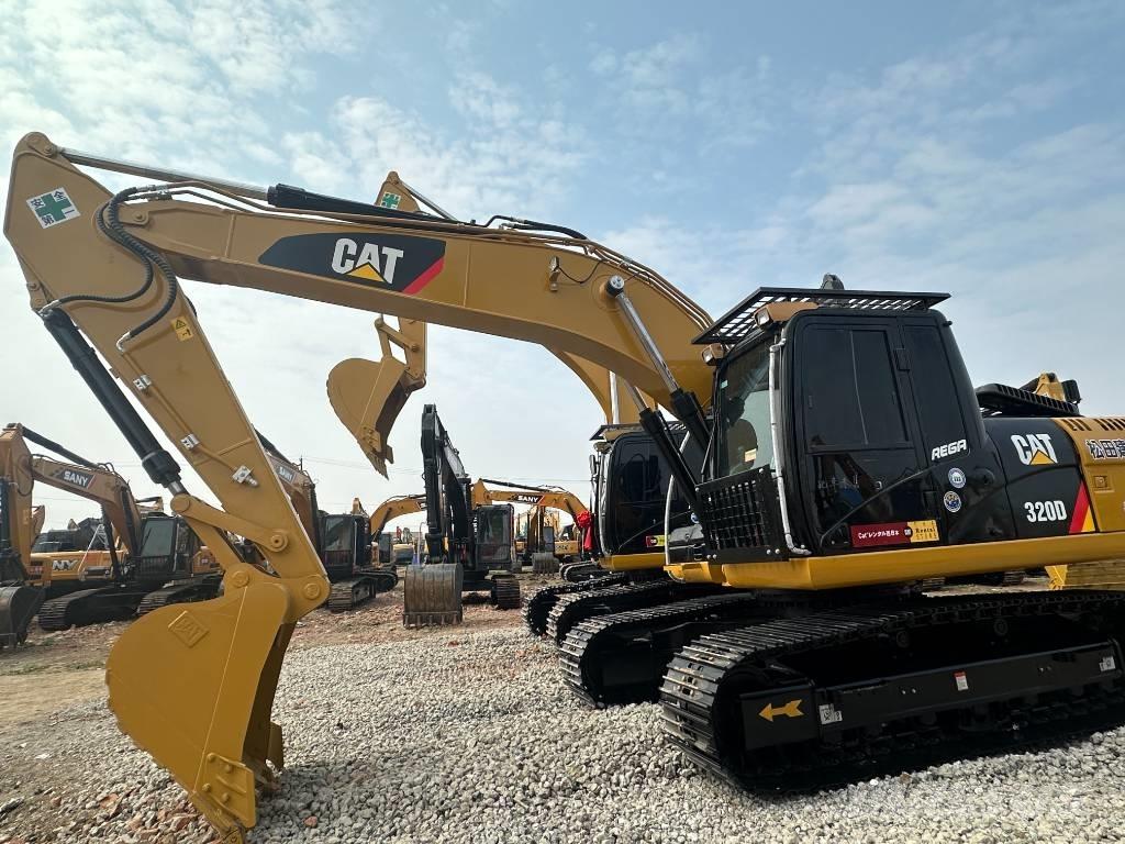 CAT 320D2L Εκσκαφείς με ερπύστριες