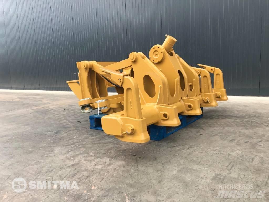 CAT 160M3 Εκχερσωτές